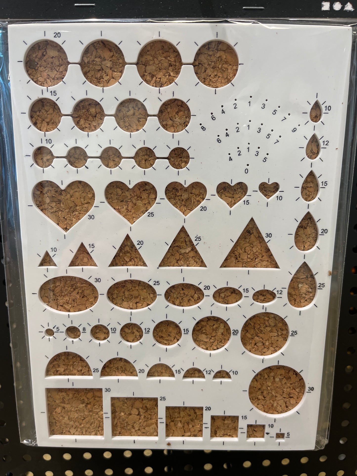 Quilling board